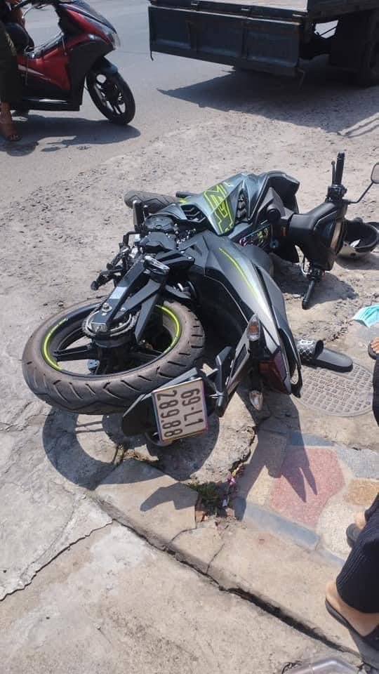 Vào tiệm, giật vàng rồi bỏ chạy, nam thanh niên bị bắt tại chỗ - 2